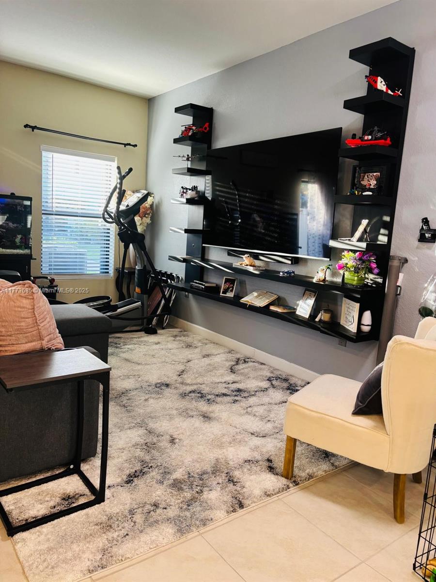 REGAL PALM - Residential