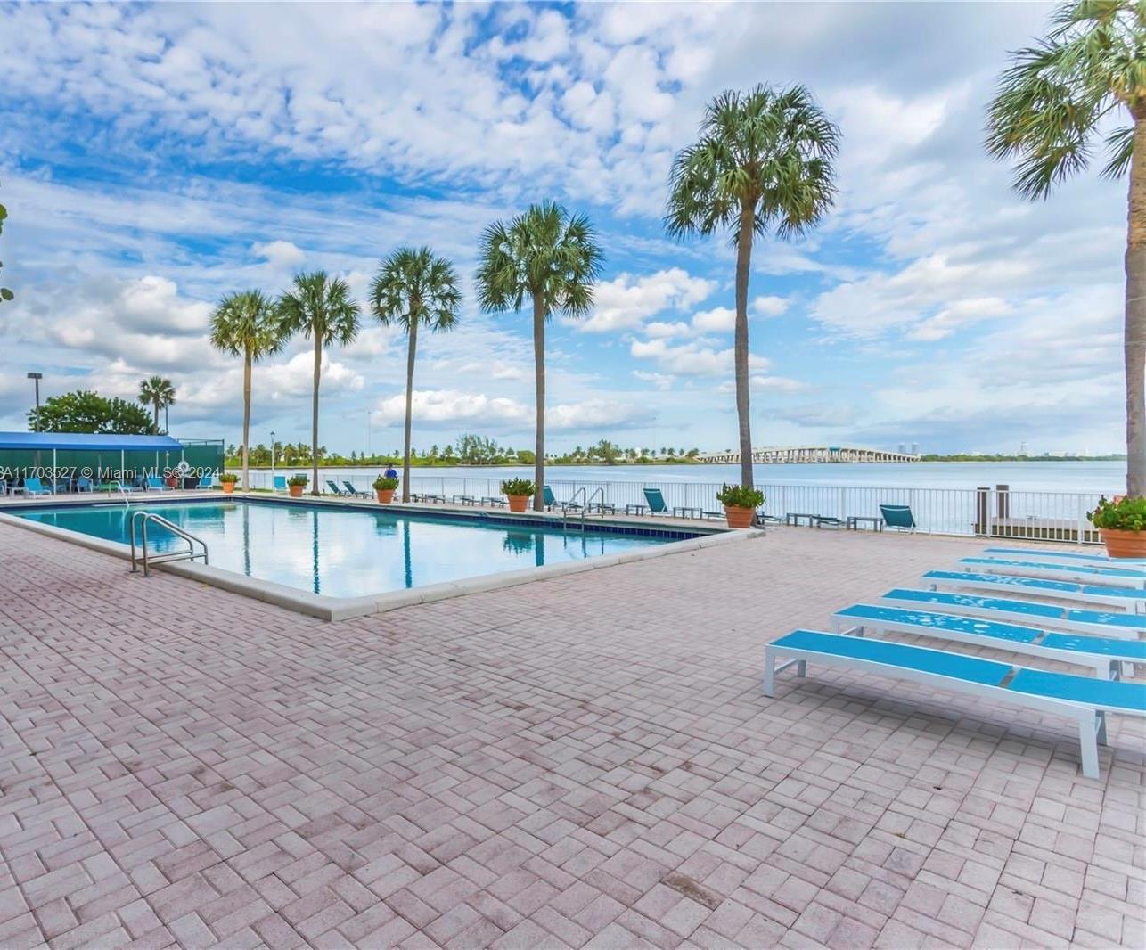 BAY PARK TOWERS CONDO - Residential
