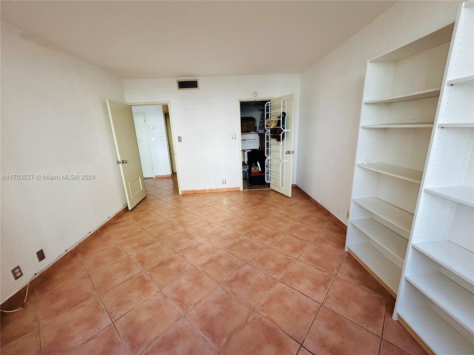 BAY PARK TOWERS CONDO - Residential