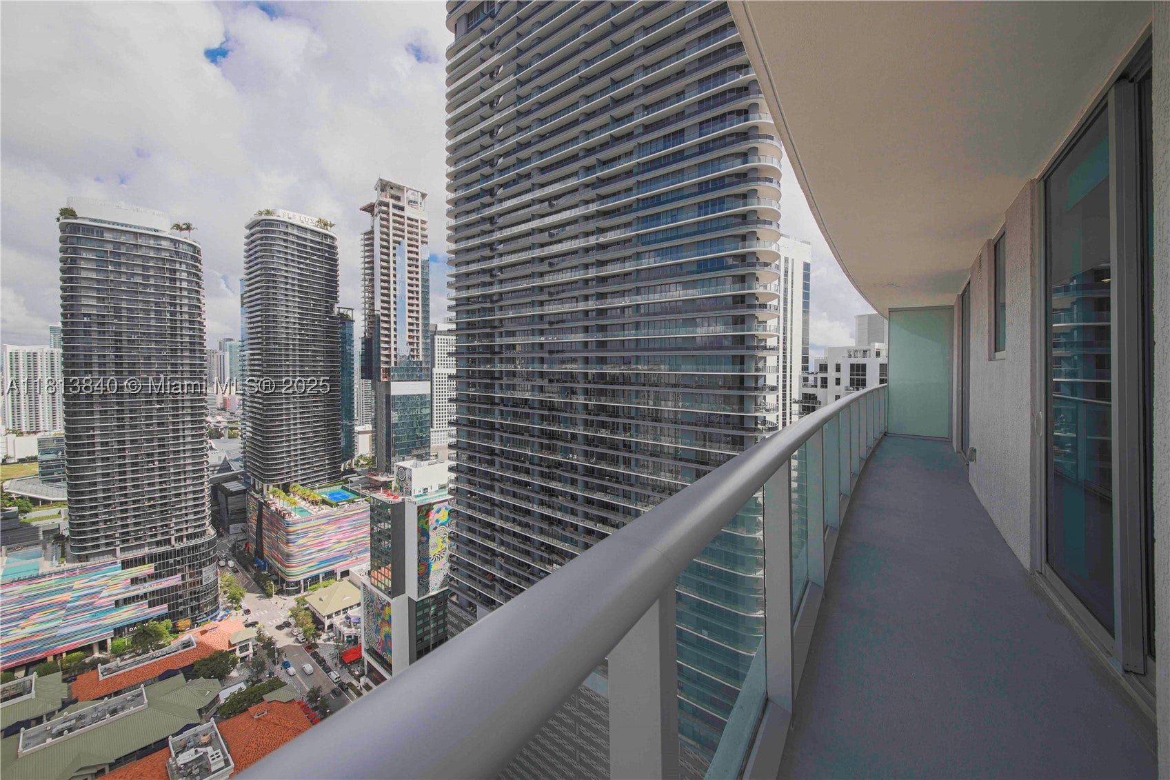 1100 S Miami Ave 3607
