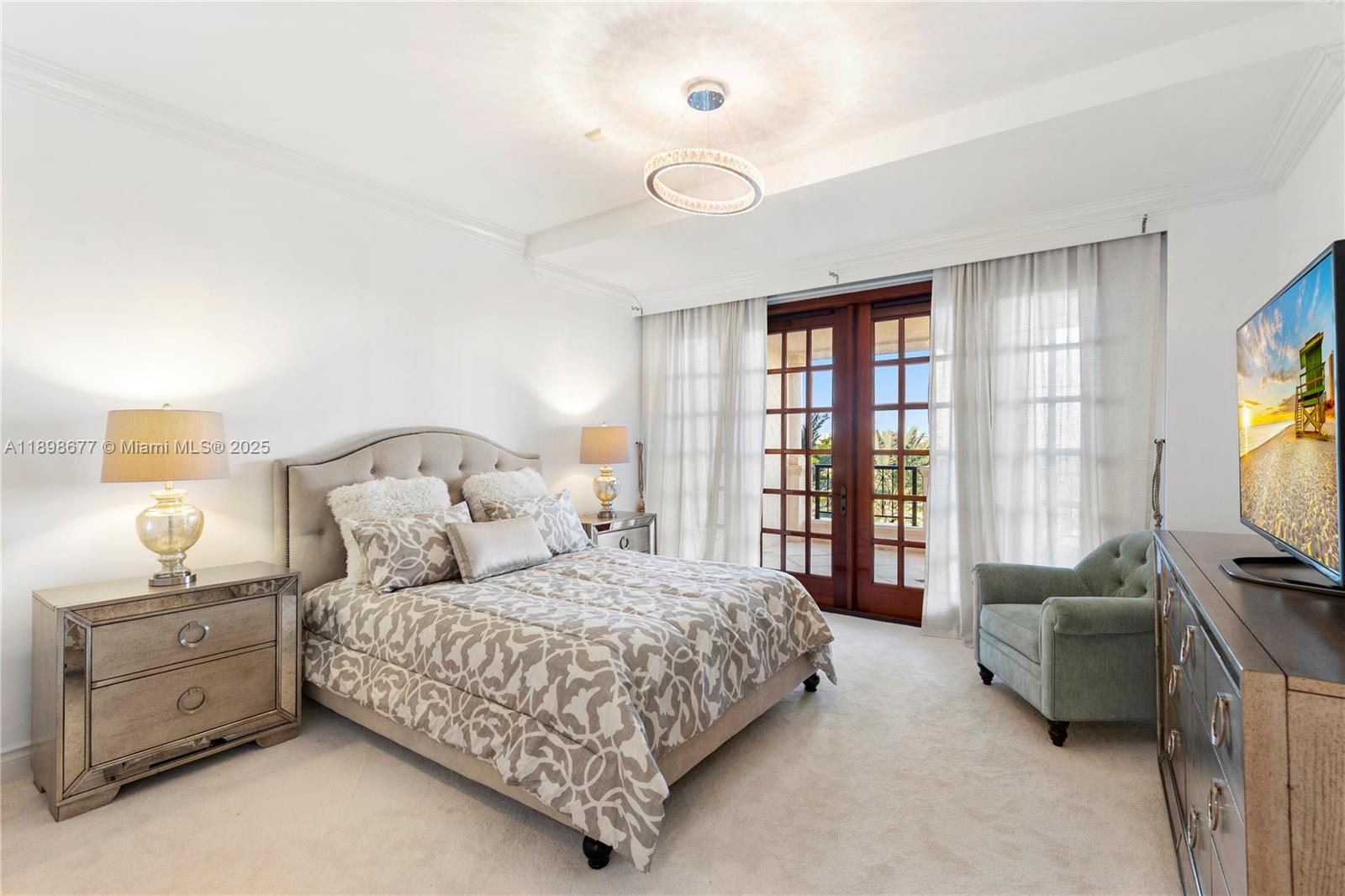 7600 OCEANSIDE AT FISHER - Residential