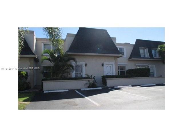 Property for Sale at 2418 Ne 10th St 127, Hallandale Beach, Broward County, Florida - Bedrooms: 2 
Bathrooms: 3  - $500,000