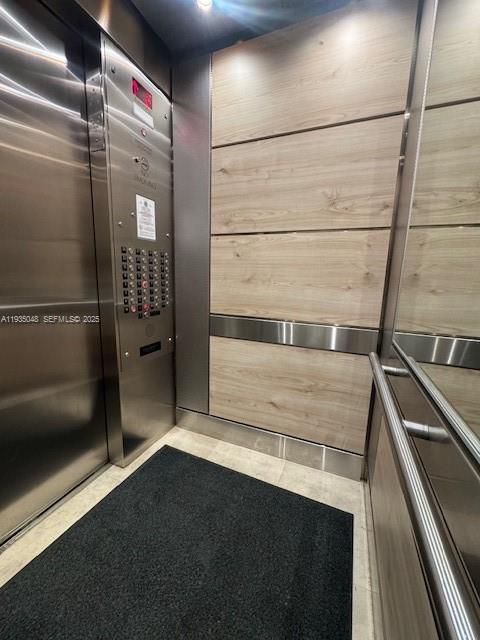 2750 NE 183rd St 1012