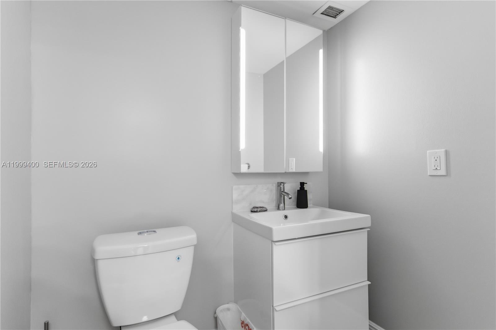 ESSEX TOWER CONDO - Residential