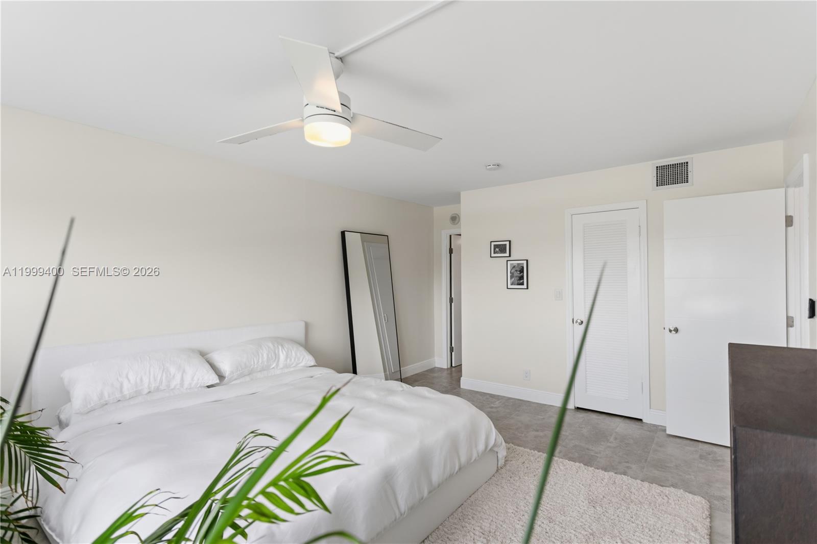 ESSEX TOWER CONDO - Residential