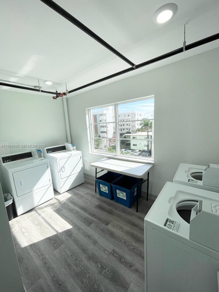 ESSEX TOWER CONDO - Residential