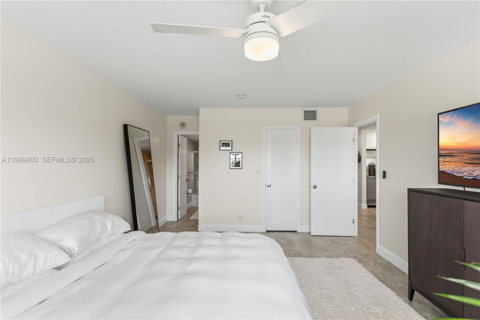 ESSEX TOWER CONDO - Residential