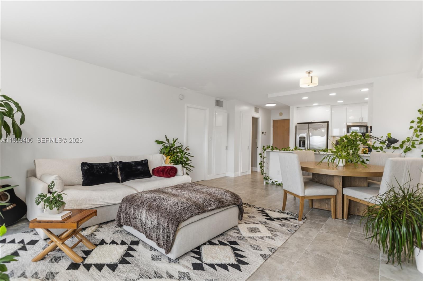 ESSEX TOWER CONDO - Residential