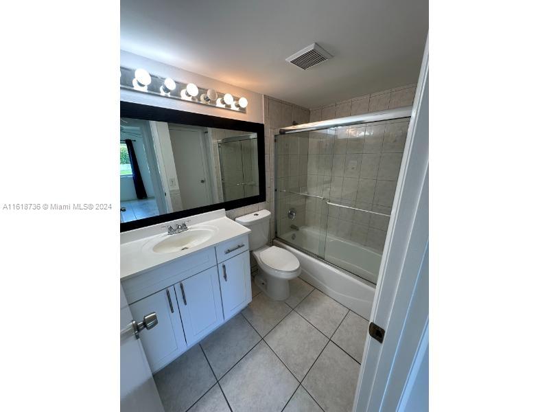 PINE RIDGE AT HAVERHILL C - Residential Lease