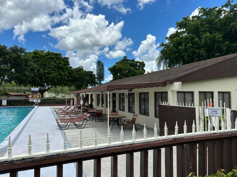 PINE RIDGE AT HAVERHILL C - Residential Lease
