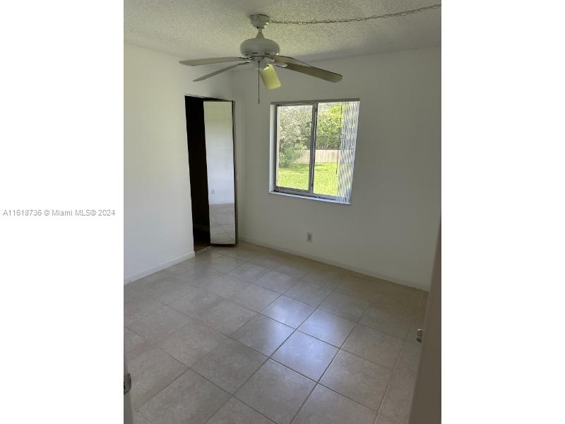 PINE RIDGE AT HAVERHILL C - Residential Lease