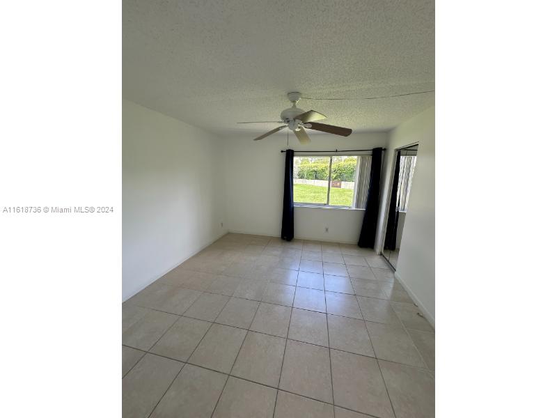 PINE RIDGE AT HAVERHILL C - Residential Lease