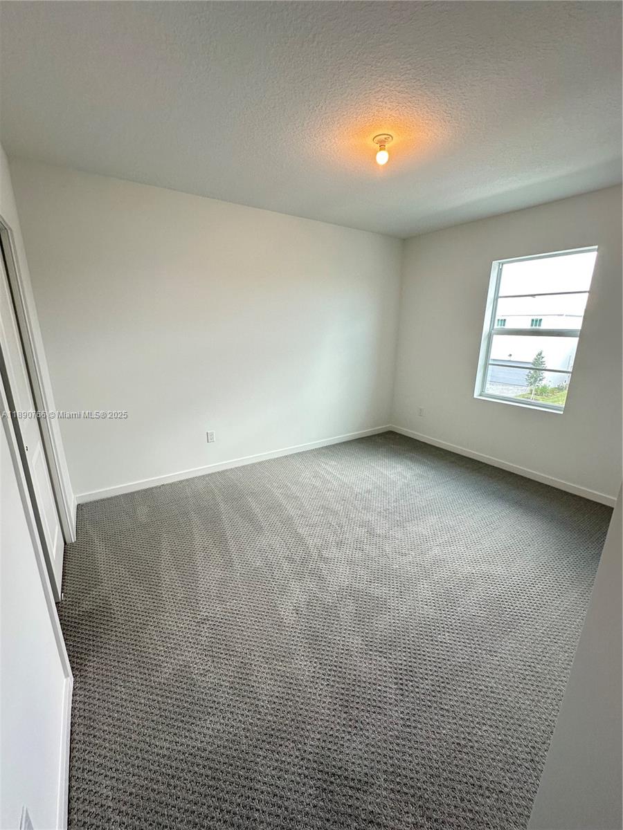 FOREST - Residential Lease