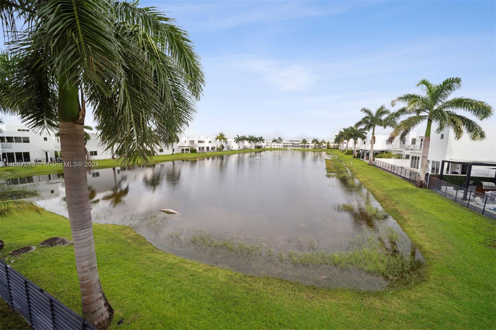 DORAL COMMONS RESIDENTIAL - Residential