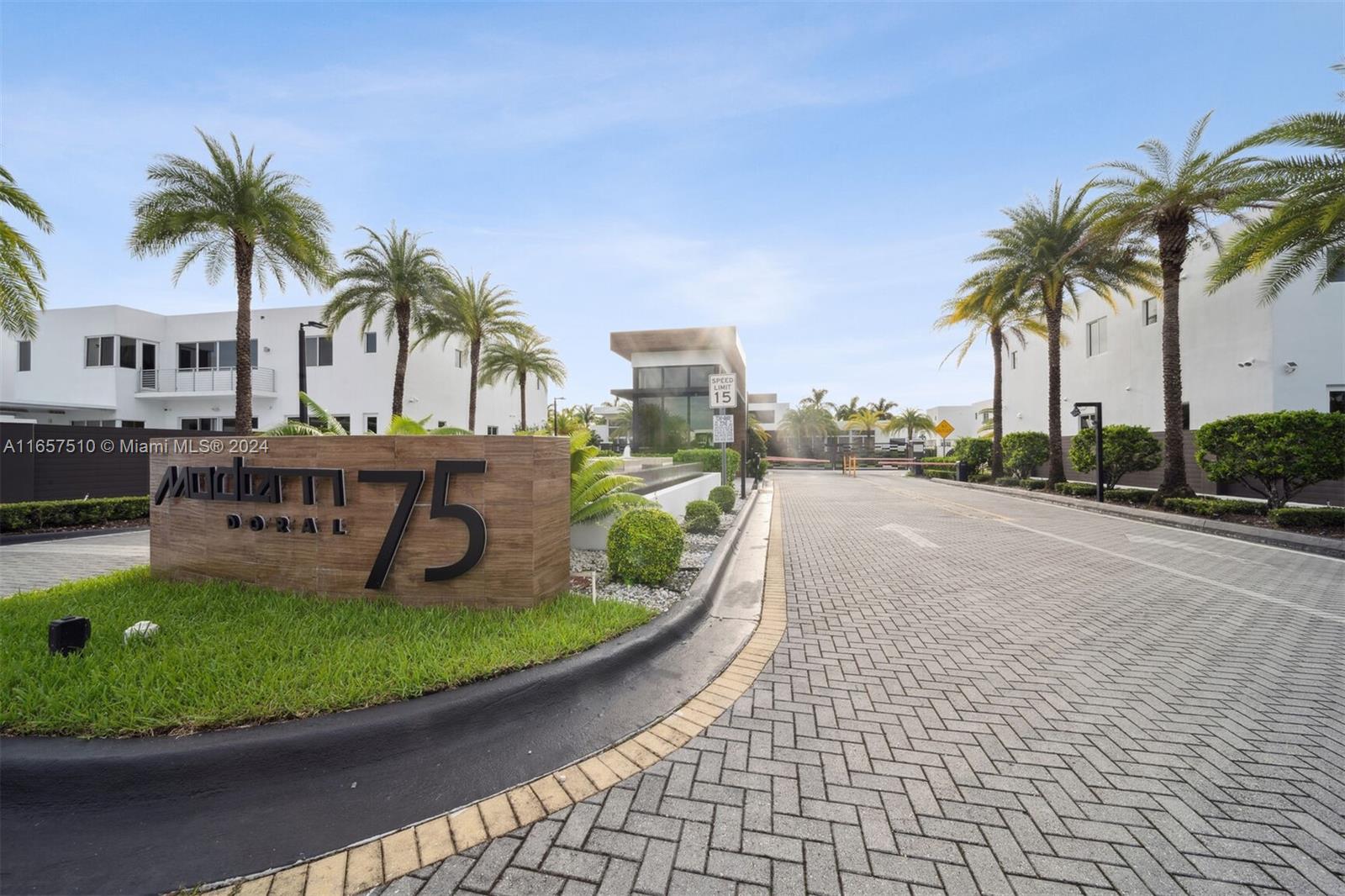 DORAL COMMONS RESIDENTIAL - Residential