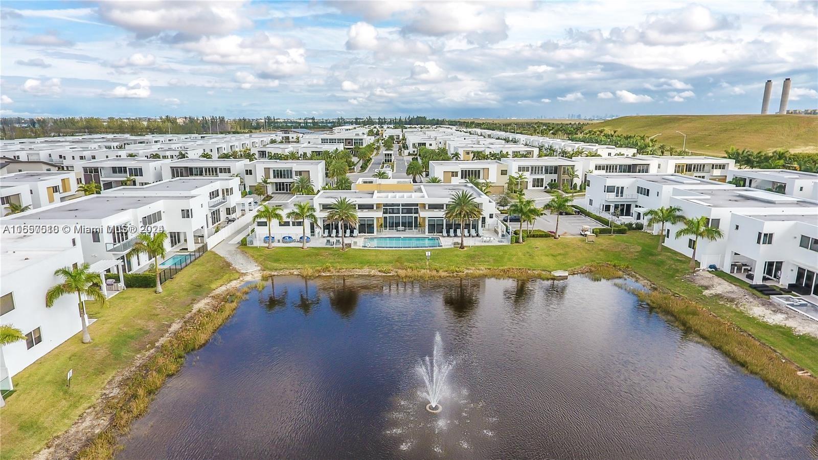 DORAL COMMONS RESIDENTIAL - Residential