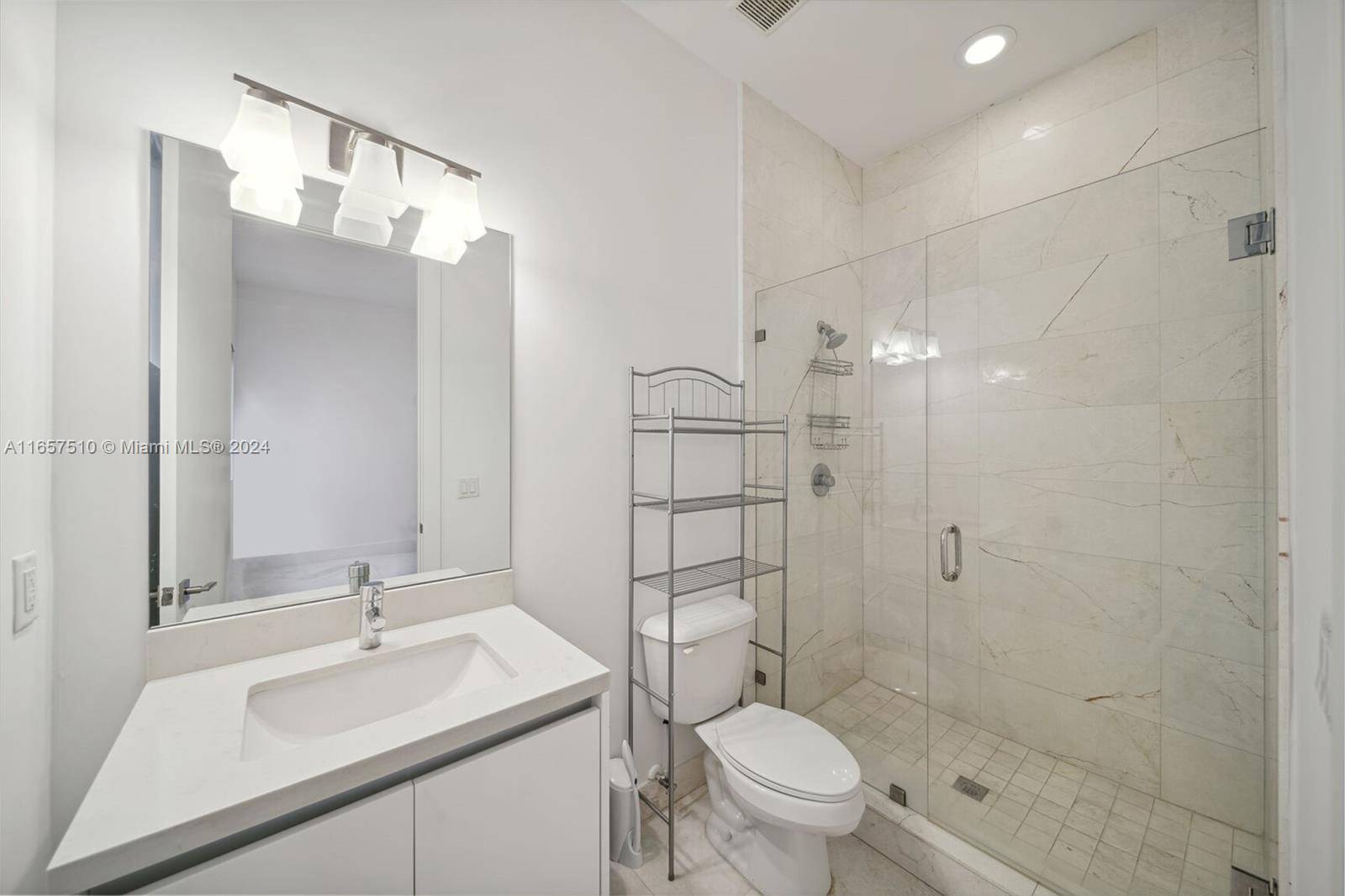 DORAL COMMONS RESIDENTIAL - Residential