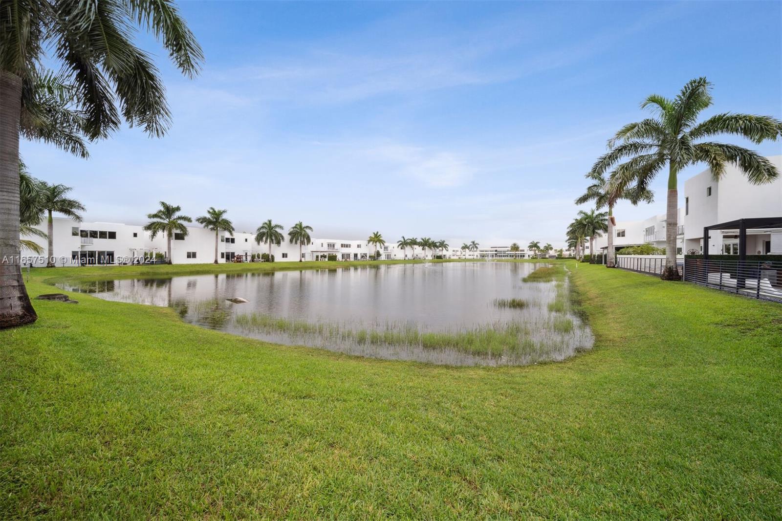 DORAL COMMONS RESIDENTIAL - Residential
