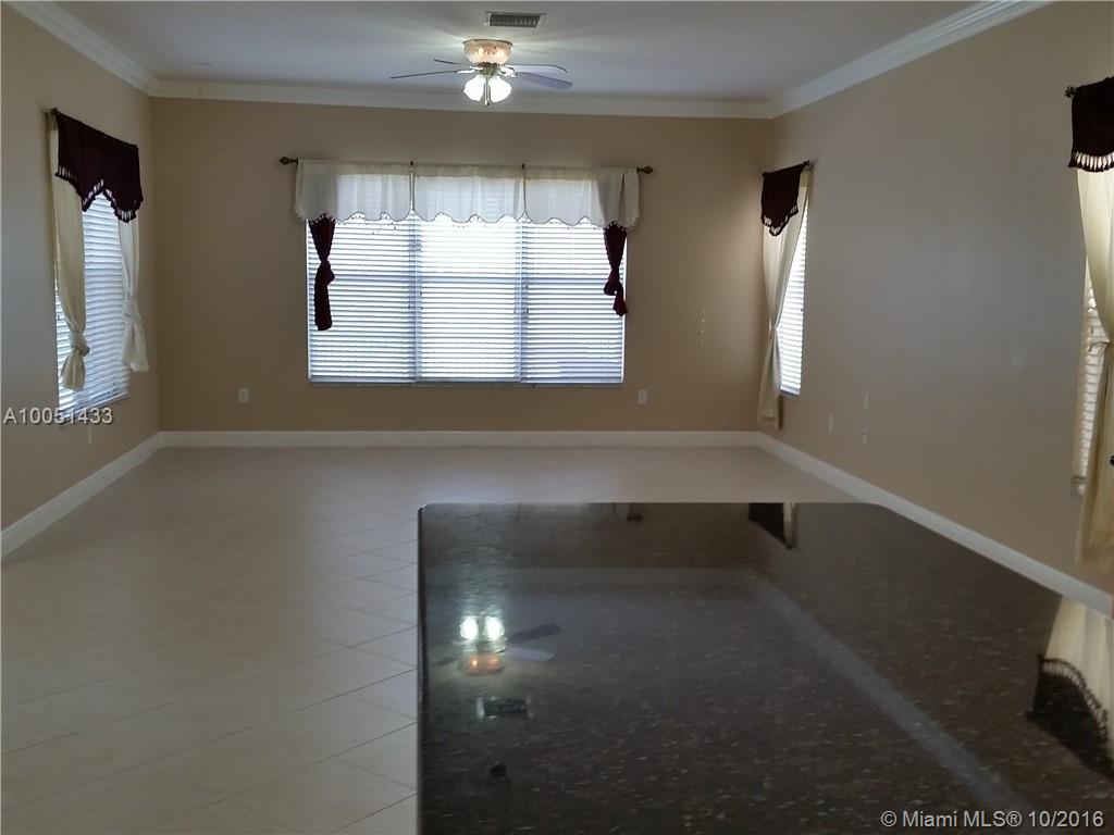 Sunset Falls 1 175-40 B - Residential