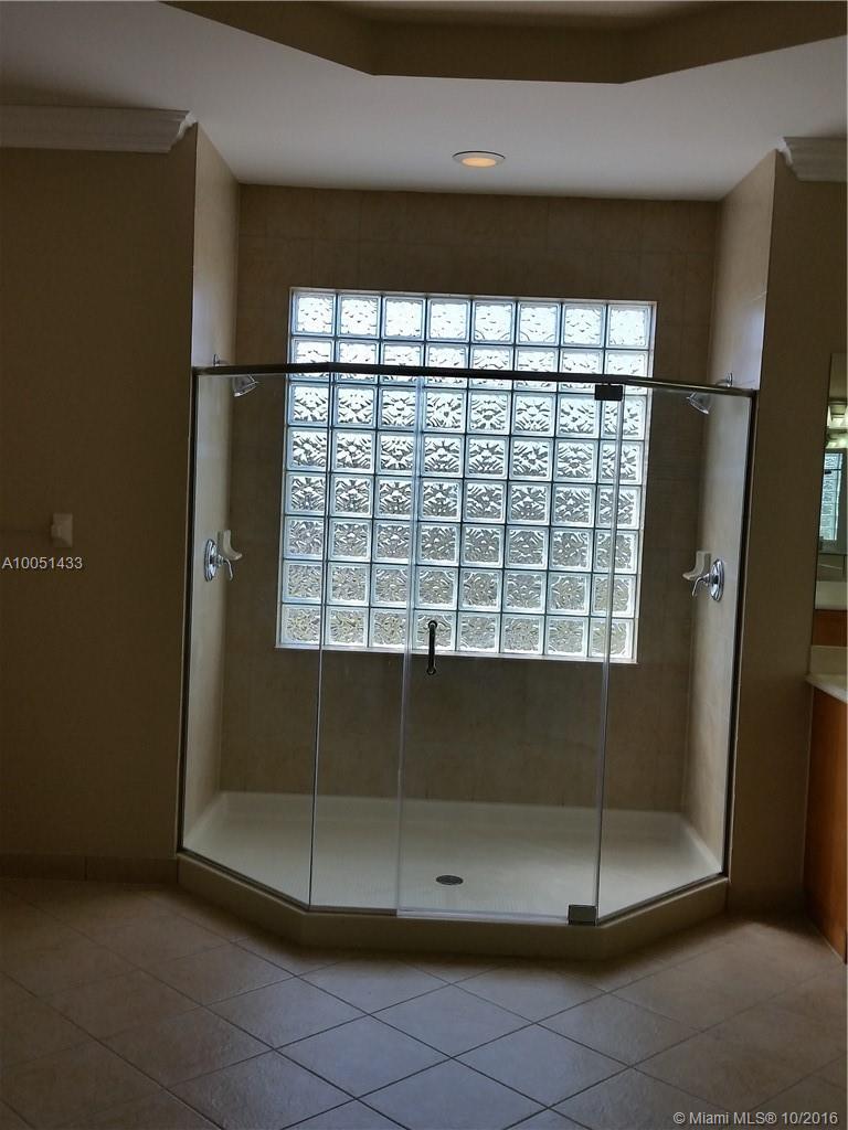 Sunset Falls 1 175-40 B - Residential