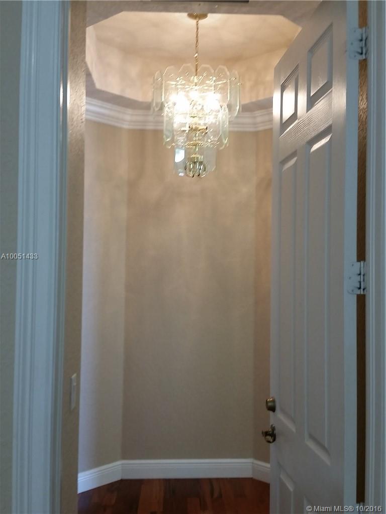 Sunset Falls 1 175-40 B - Residential