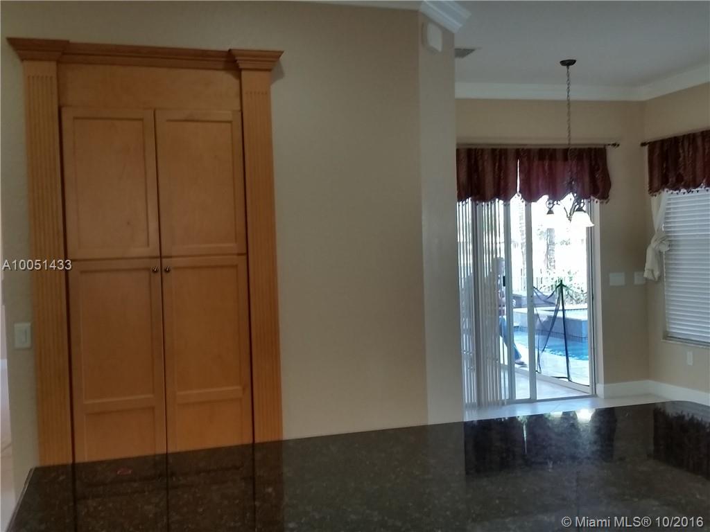 Sunset Falls 1 175-40 B - Residential