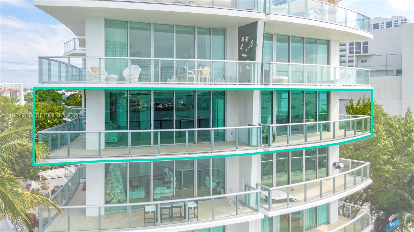 CAPRI SOUTH BEACH CONDO - Residential