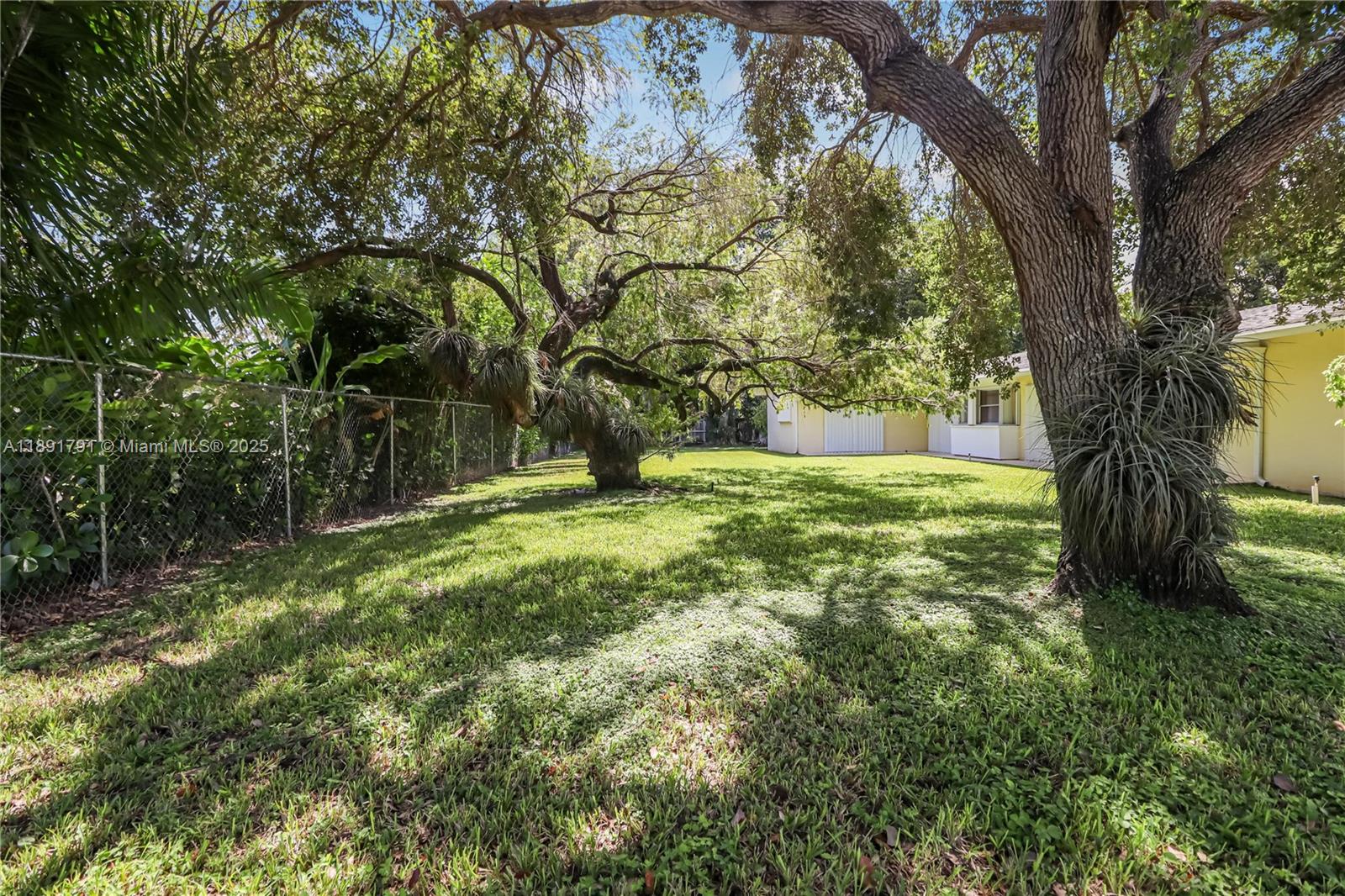 SECTION 22 BEL-AIRE - Residential