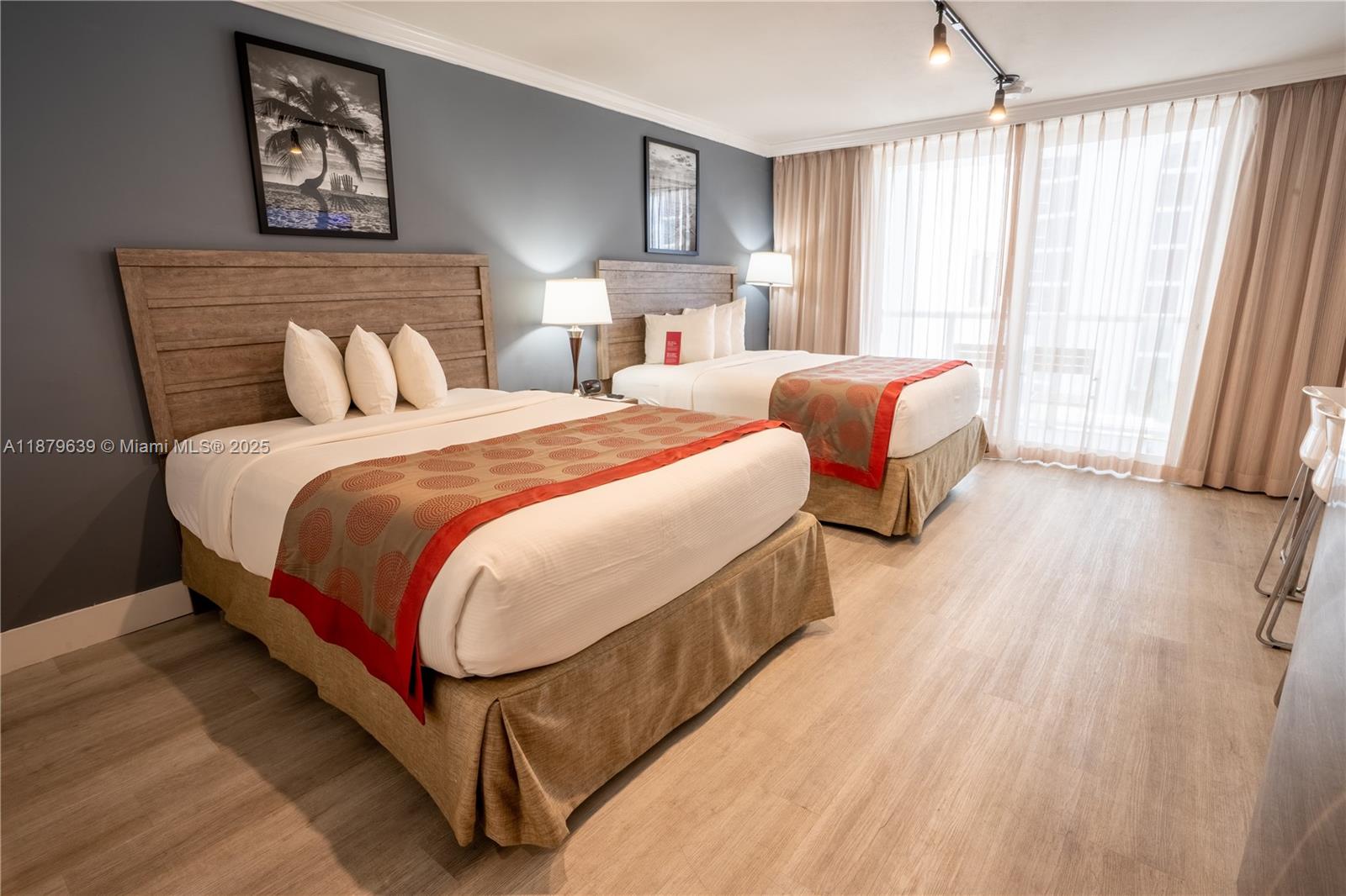 THE AVENTURA BEACH CLUB C - Residential