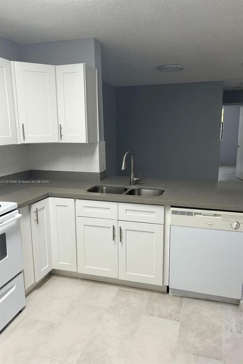 11205 W Atlantic Blvd 203 Coral Springs FL 33071