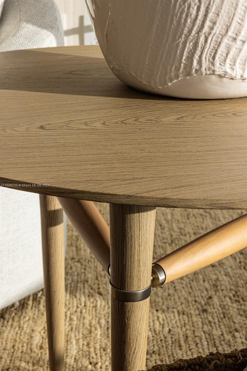 2000 Ocean - Residential