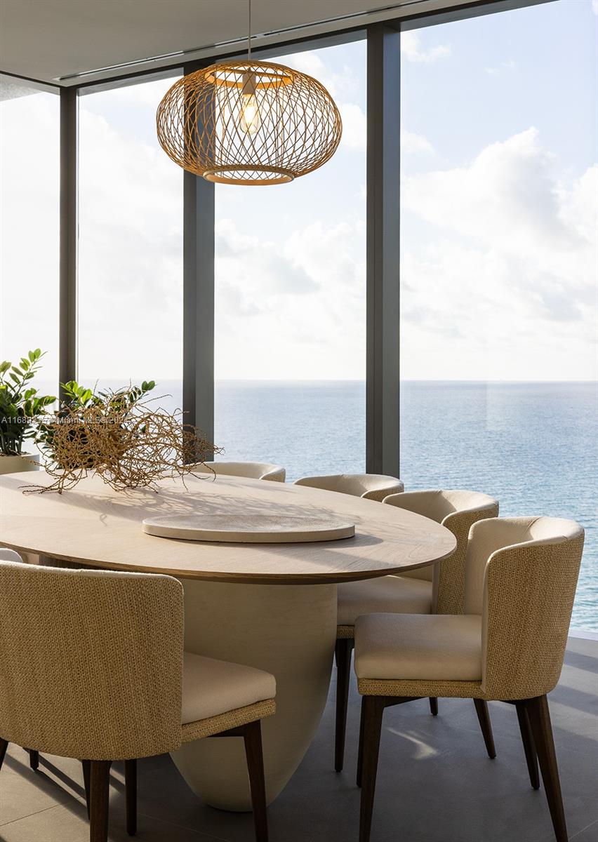 2000 Ocean - Residential