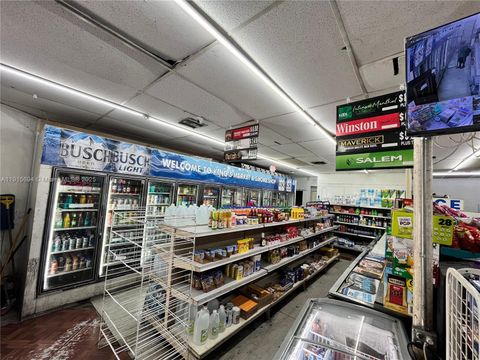 1539 NW 3RD AVENUE Miami FL 33136