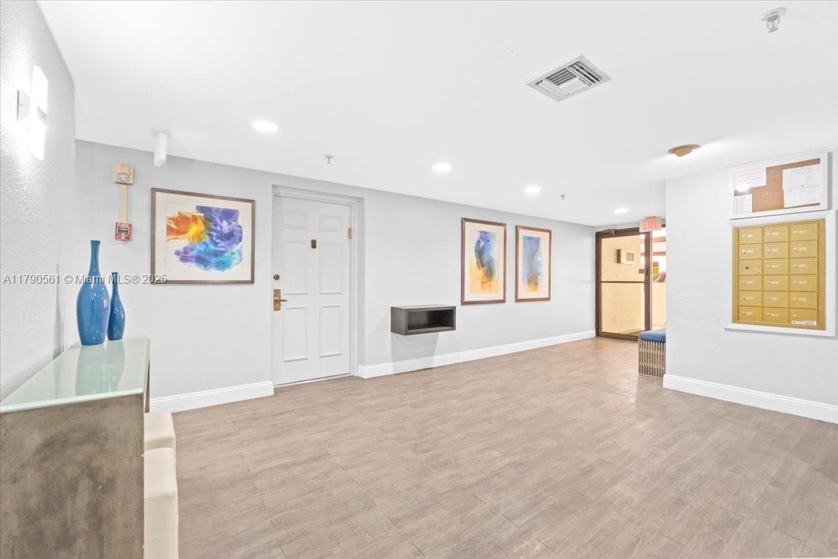 PROMENADE AT BOCA POINTE - Residential