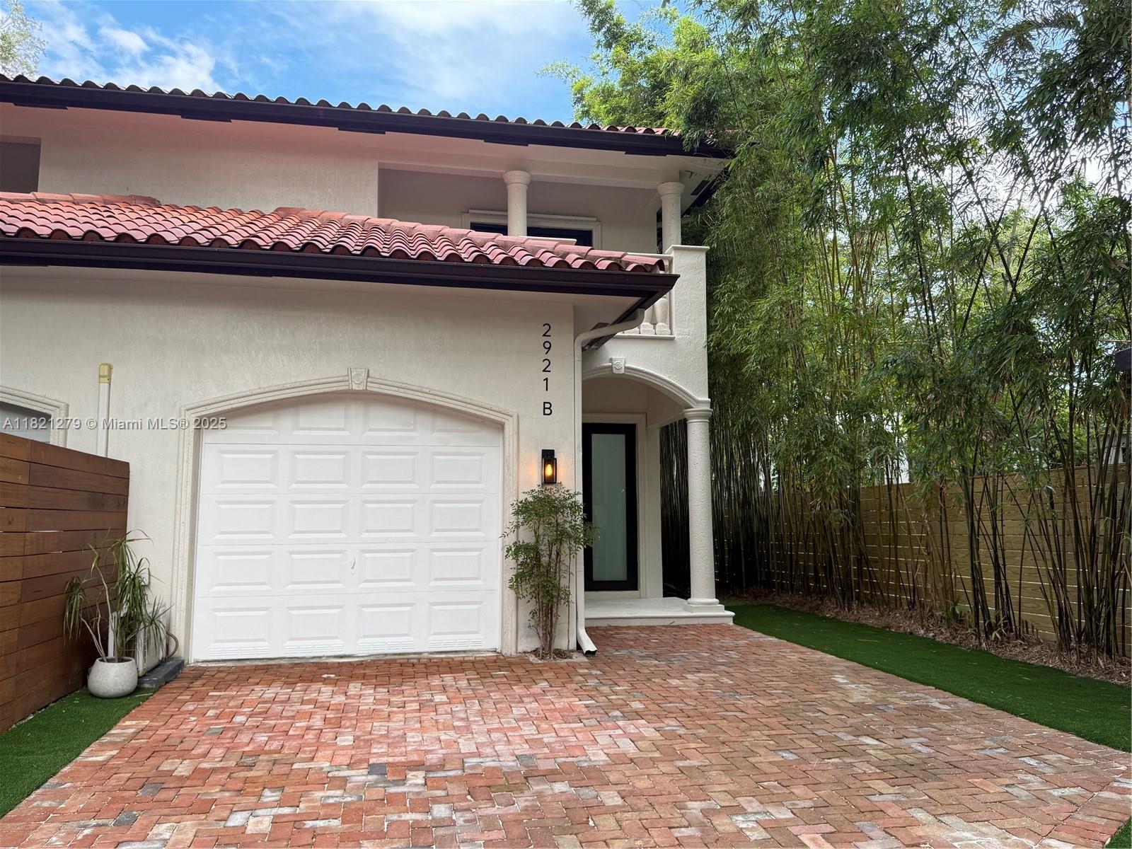 Rental Property at 2921 Sw 30 Ct B, Miami, Broward County, Florida - Bedrooms: 3 
Bathrooms: 3  - $9,000 MO.