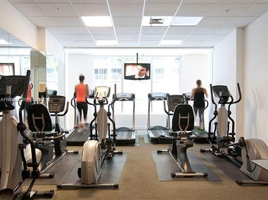 OPERA TOWER CONDO - Residential