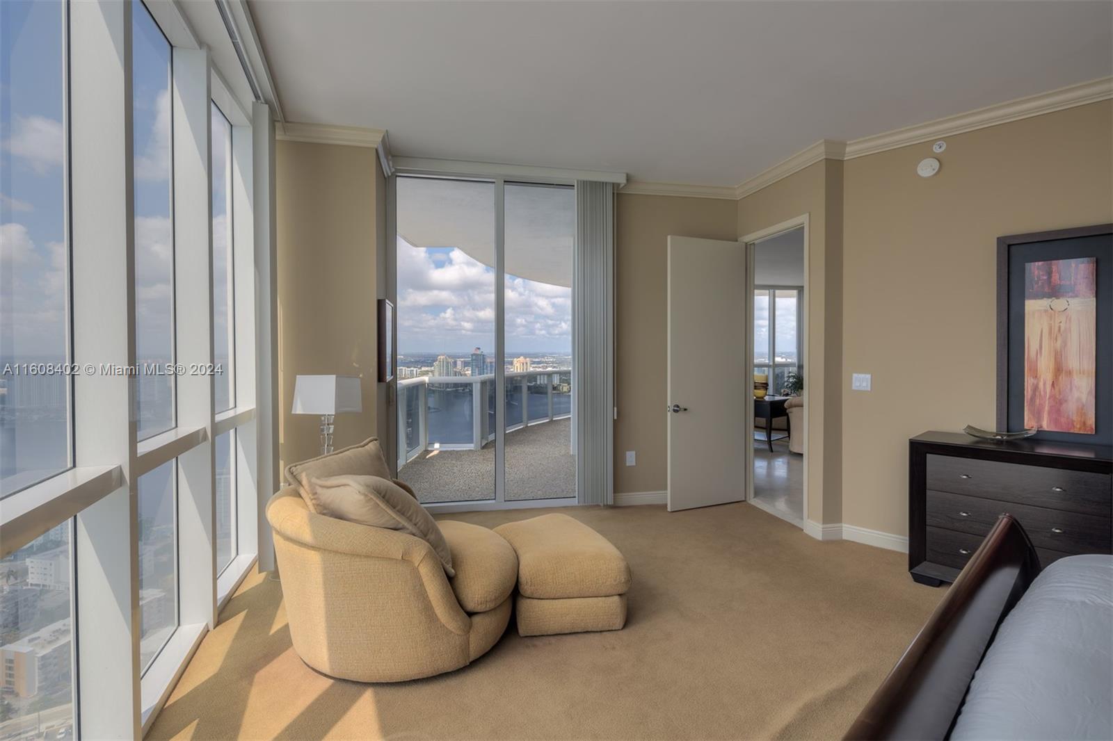 TRUMP PALACE CONDO - Residential Lease