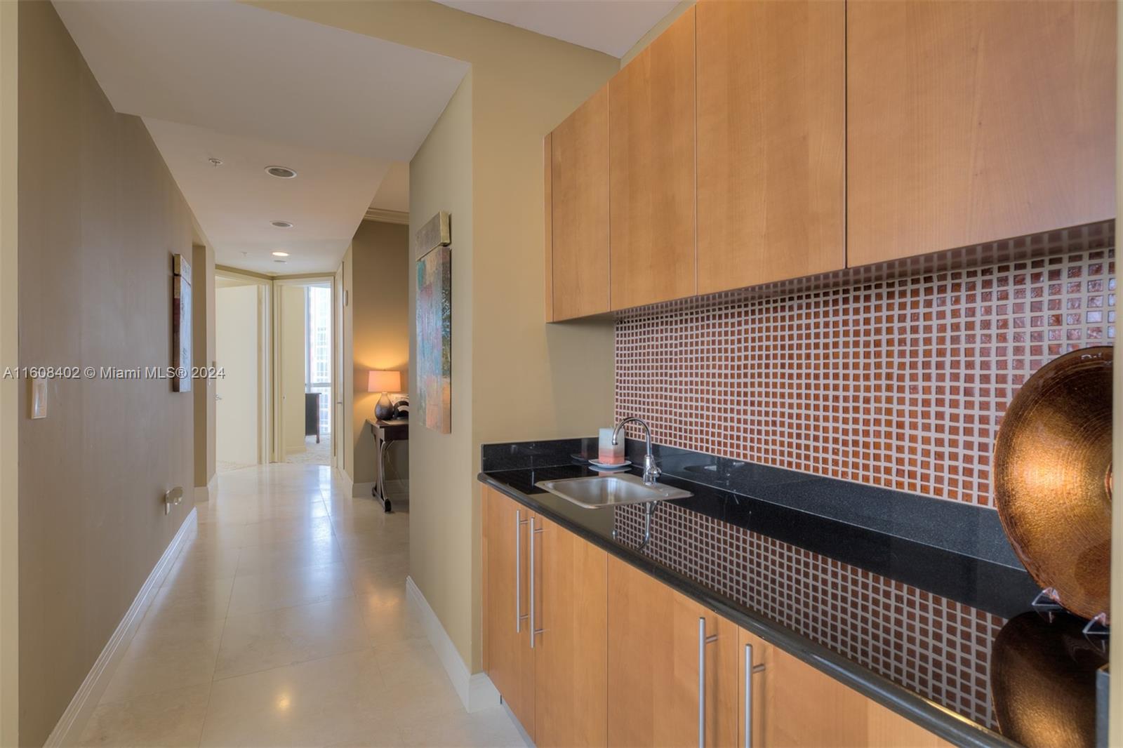 TRUMP PALACE CONDO - Residential Lease