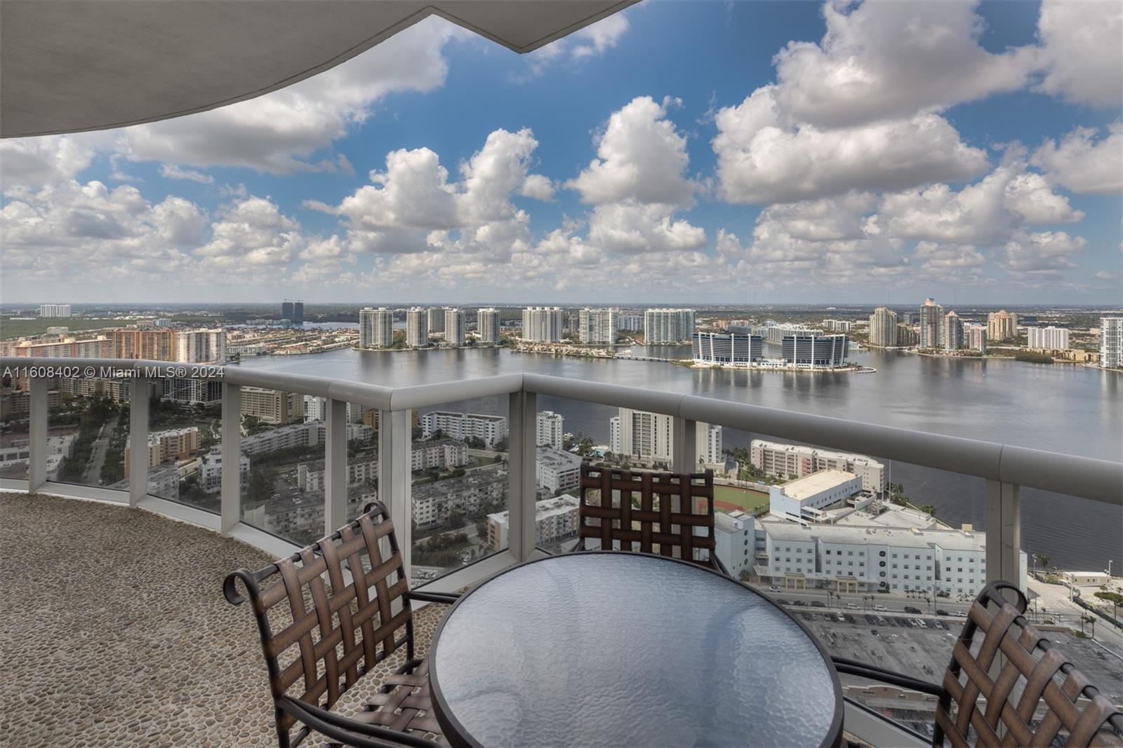 TRUMP PALACE CONDO - Residential Lease