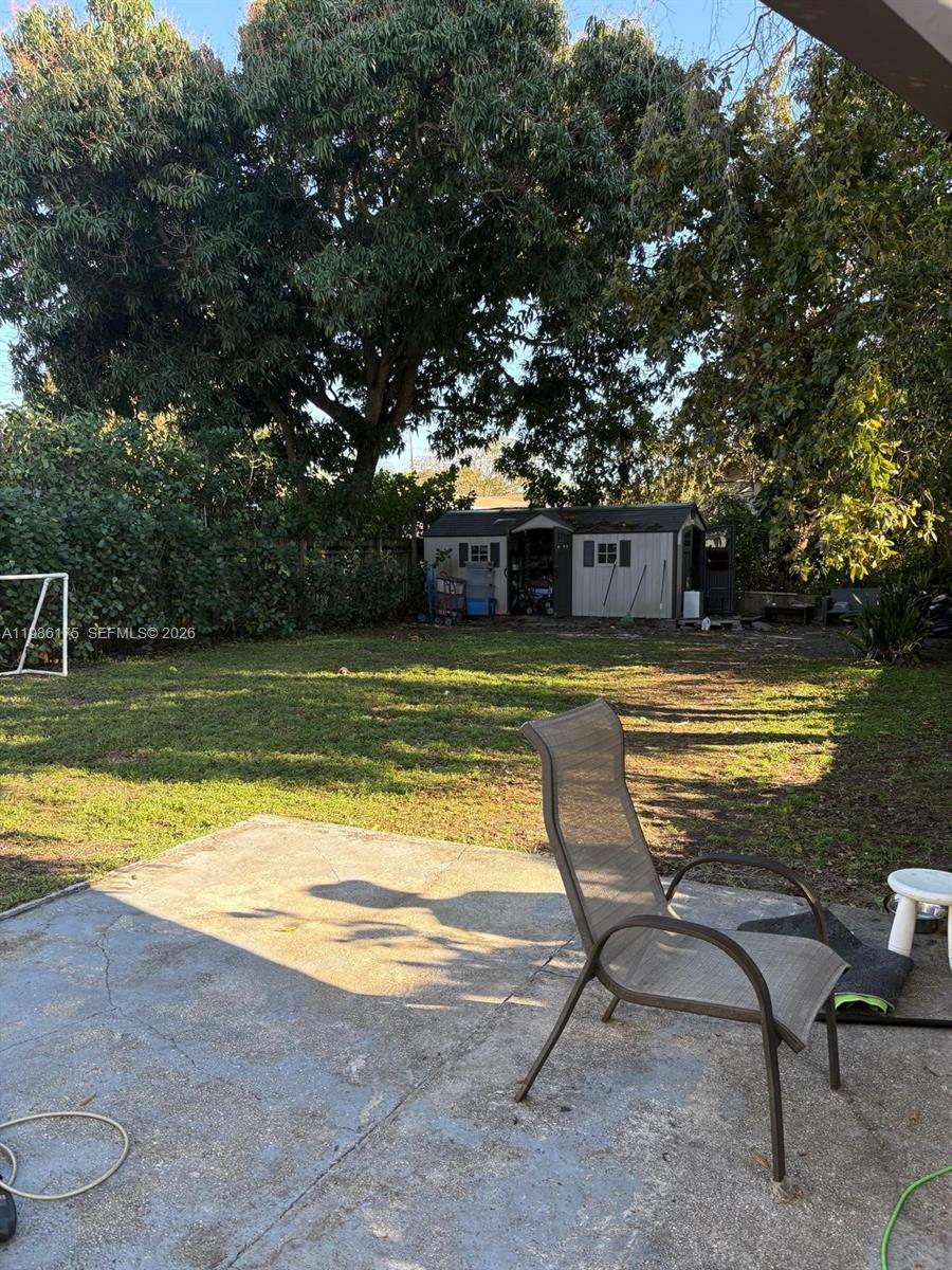 AMD PLAT VENICE HEIGHTS - Residential