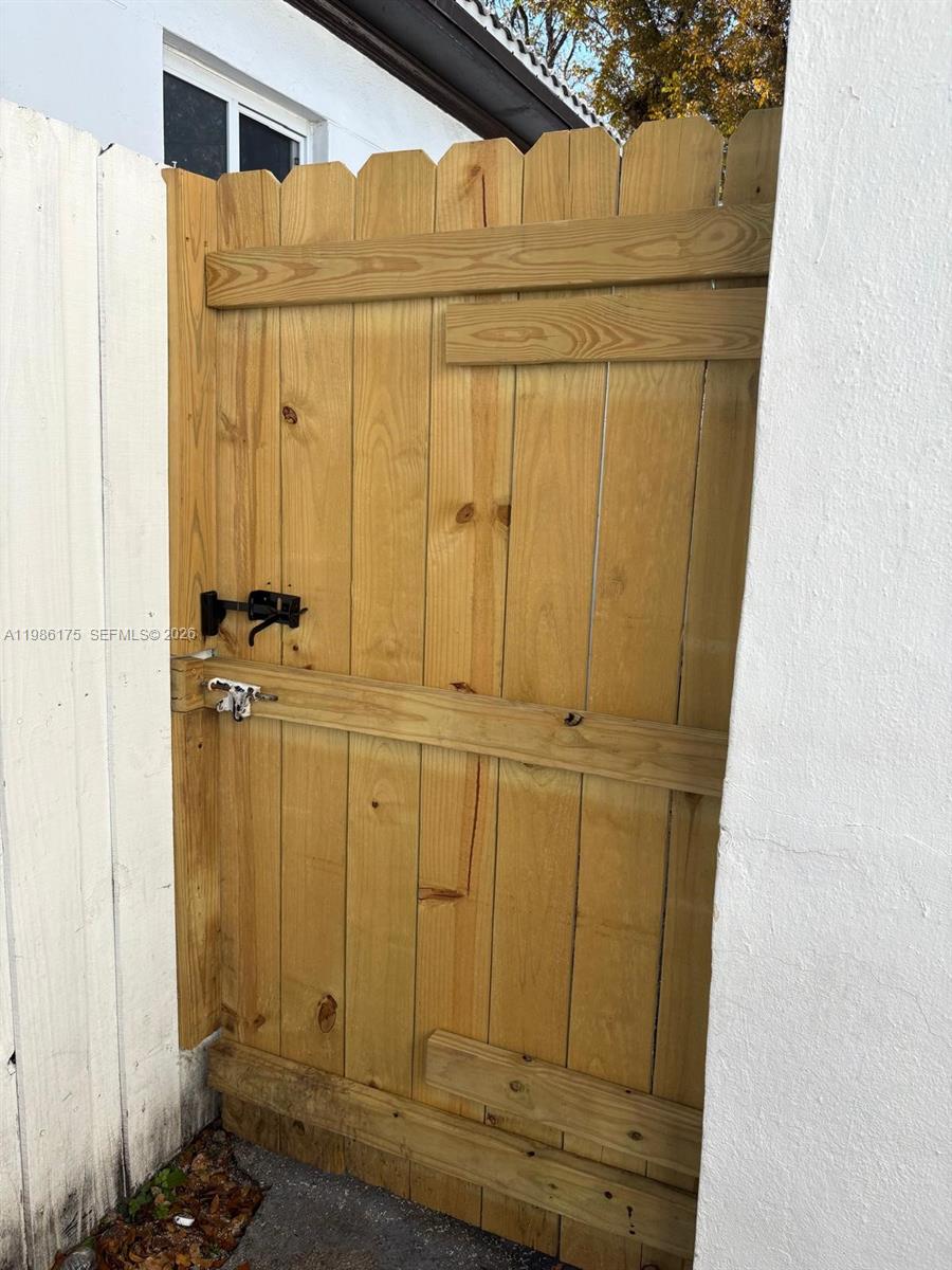 AMD PLAT VENICE HEIGHTS - Residential