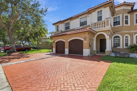 Photo of 12704 SW 49th Dr, Miramar, FL 33027 (MLS # A12097690)