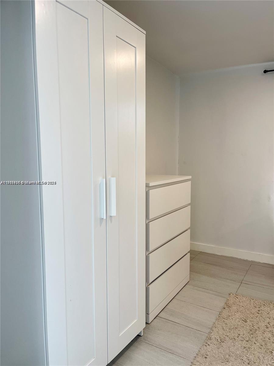 SHERIDAN PARK - Residential Lease