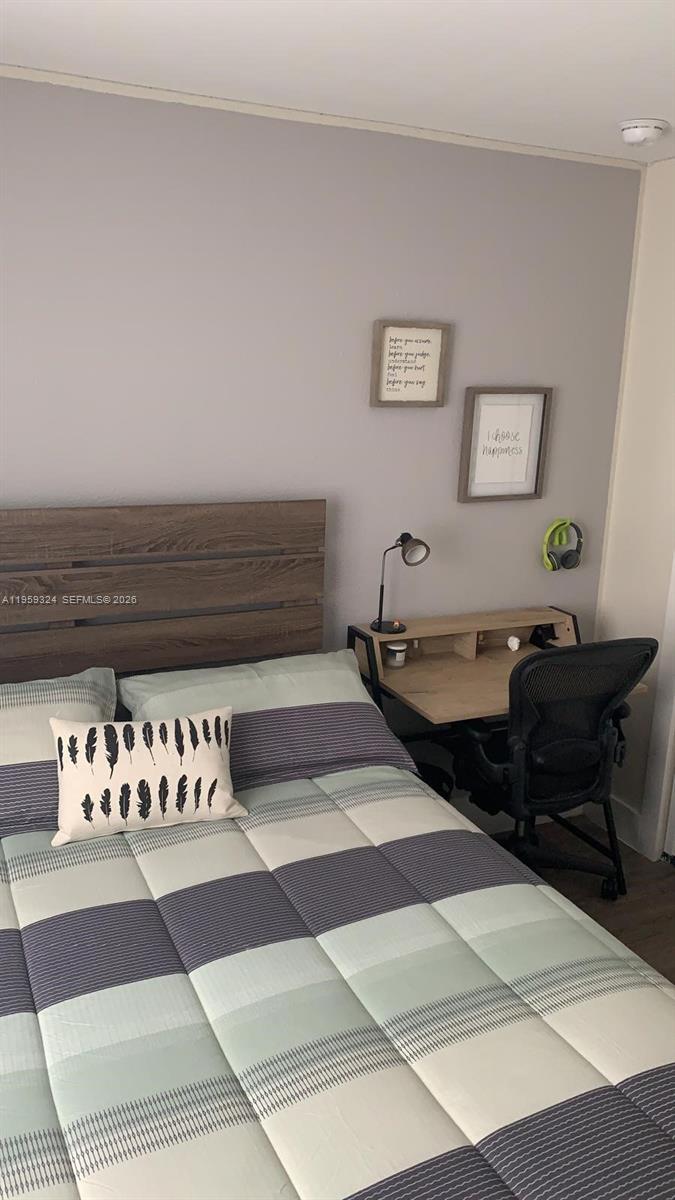 ALHAMBRA GATE HOMES CONDO - Residential Lease