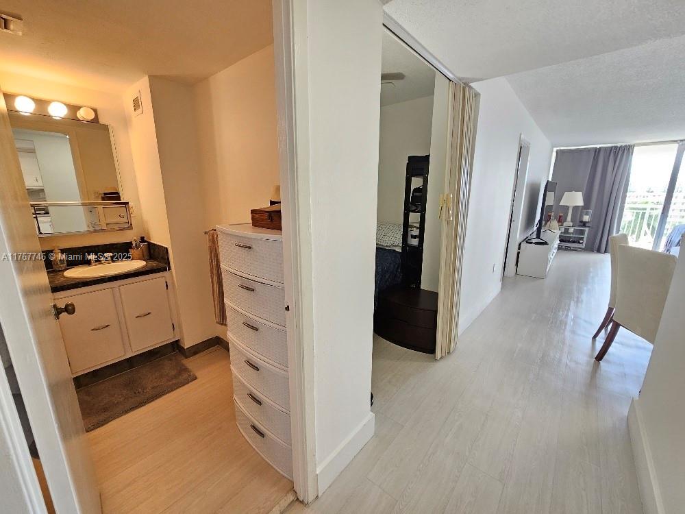 DEL PRADO MARINA - Residential