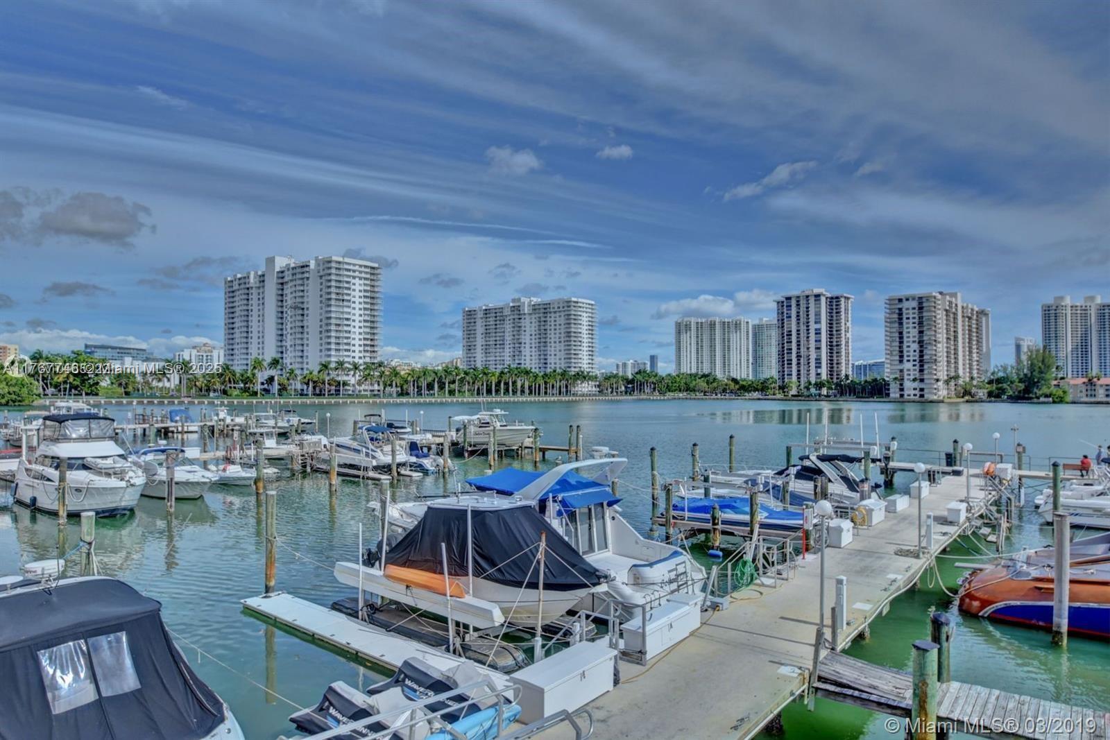 DEL PRADO MARINA - Residential