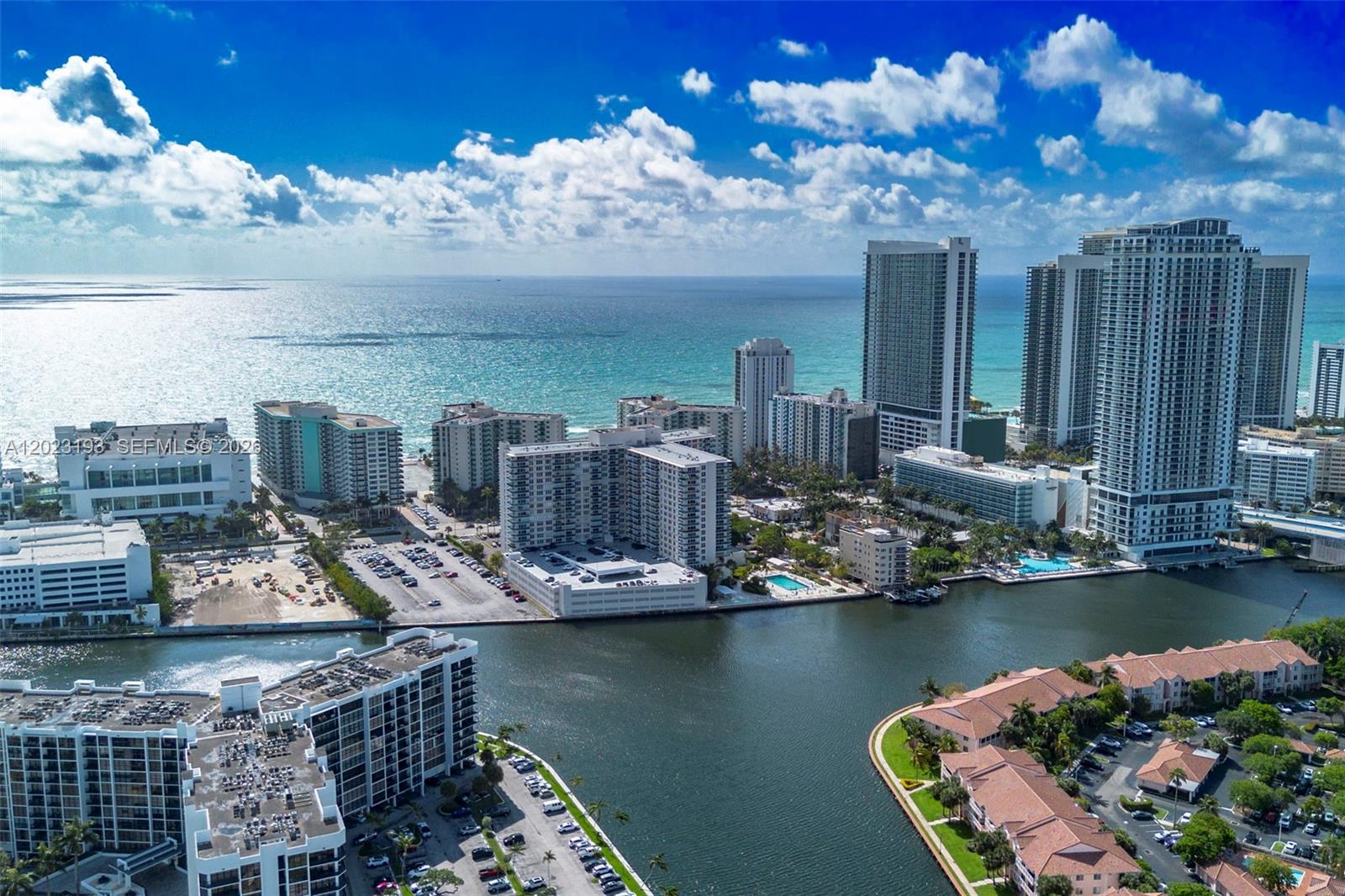 OLYMPUS CONDO PHASE - Residential