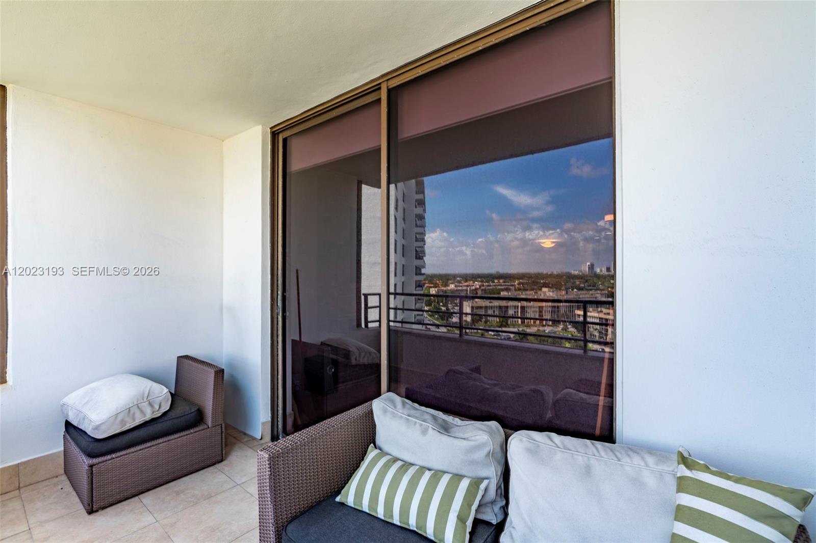 OLYMPUS CONDO PHASE - Residential