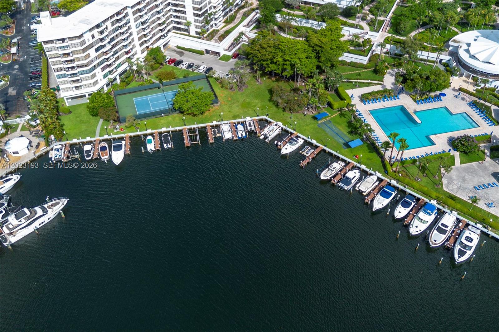 OLYMPUS CONDO PHASE - Residential