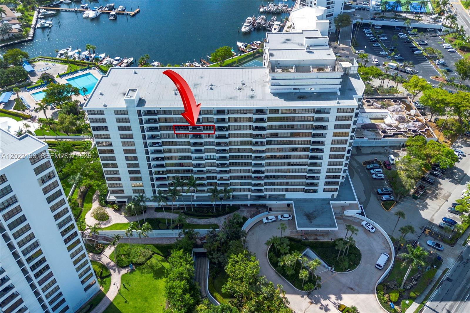 OLYMPUS CONDO PHASE - Residential